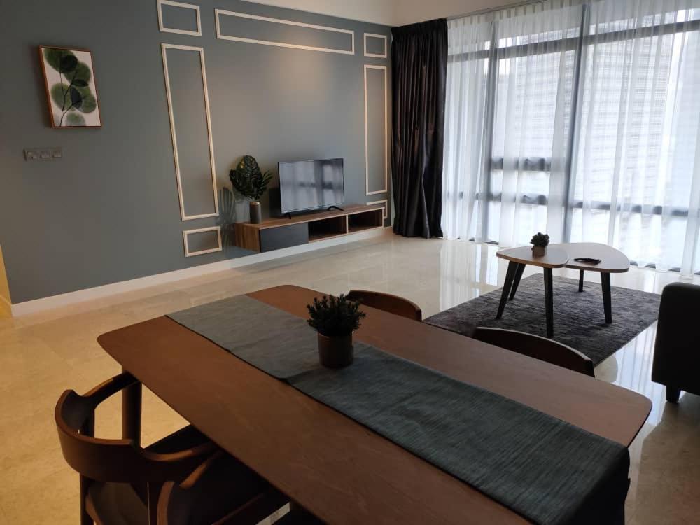 קואלה לומפור Anggun By Kl Suites מראה חיצוני תמונה